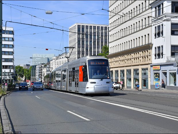 Siemens NF8U